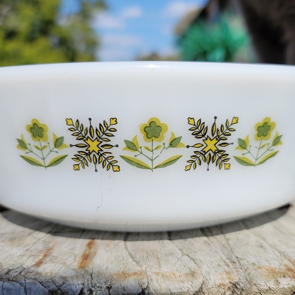 Vtg Fire King MEADOW GREEN 437 Round Dish - Picture 4 of 16